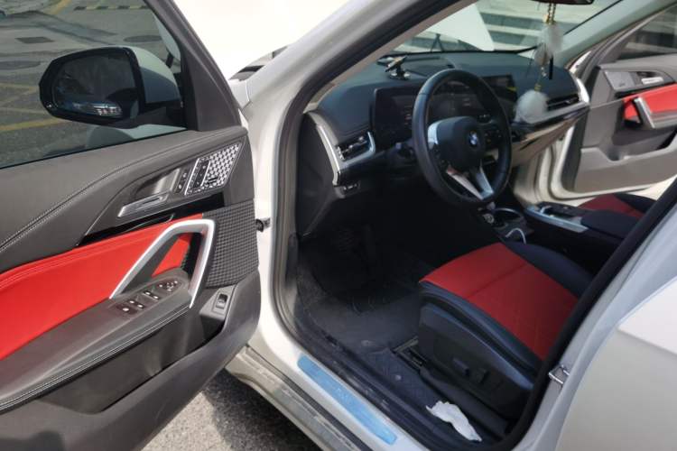 Used BMW X1 2024 sDrive25Li X Design Package Driver Seat