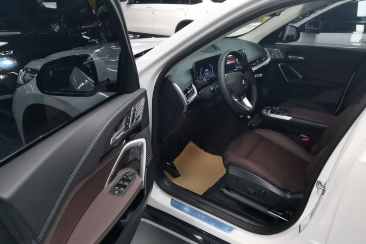 Used BMW X1 2024 sDrive25Li X Design Package Driver Seat