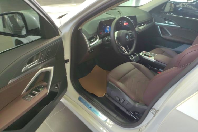 Used BMW X1 2024 sDrive25Li M Sport Package Driver Seat