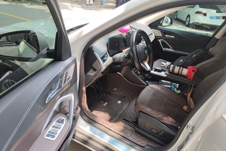 Used BMW X1 2024 xDrive25Li X Design Package Driver Seat