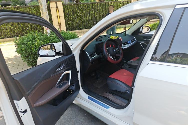 Used BMW X1 2024 sDrive25Li M Sport Package Driver Seat