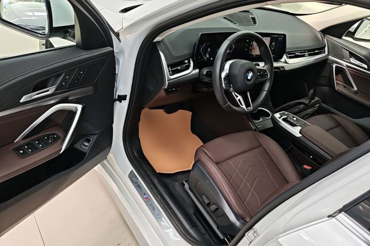 Used BMW X1 2024 sDrive25Li M Sport Package Driver Seat