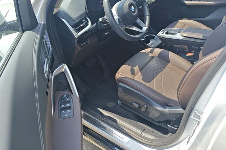 Used BMW X1 2024 sDrive25Li X Design Package Driver Seat