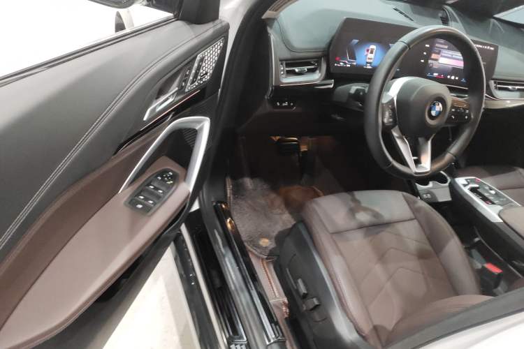 Used BMW X1 2024 sDrive25Li X Design Package Driver Seat