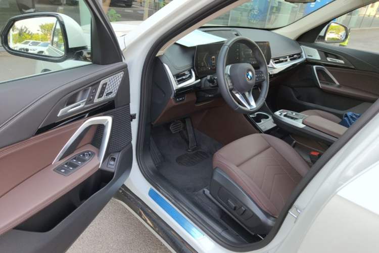 Used BMW X1 2024 sDrive25Li X Design Package Driver Seat