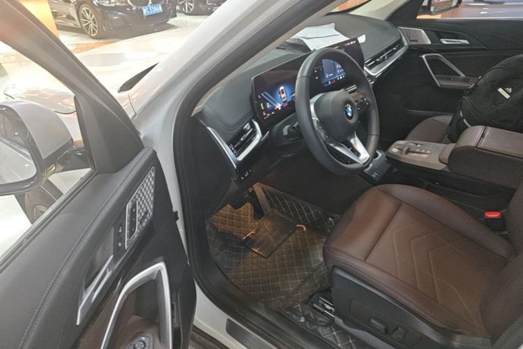Used BMW X1 2024 sDrive25Li X Design Package Driver Seat