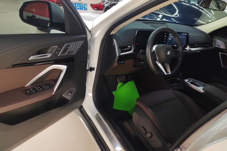 Used BMW X1 2024 sDrive25Li X Design Package Driver Seat