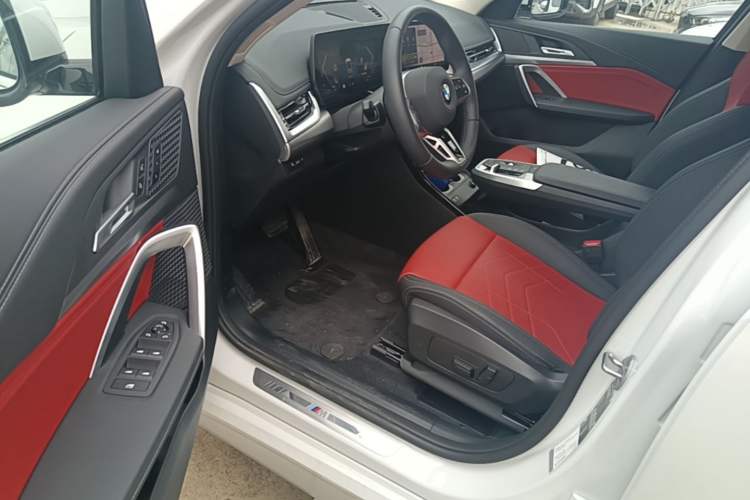 Used BMW X1 2024 sDrive25Li M Sport Package Driver Seat