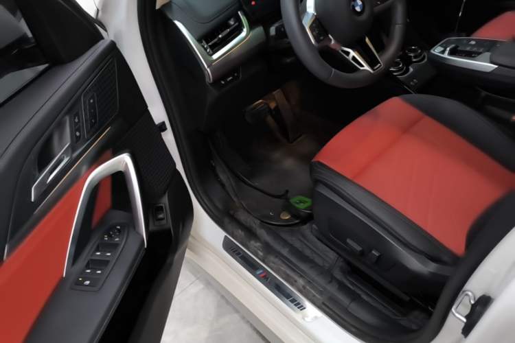 Used BMW X1 2024 sDrive25Li M Sport Package Driver Seat