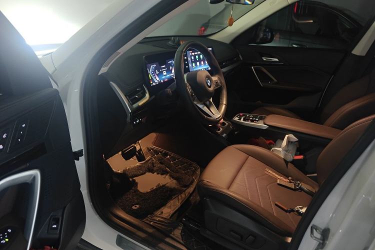 Used BMW X1 2024 sDrive20Li X Design Package Driver Seat