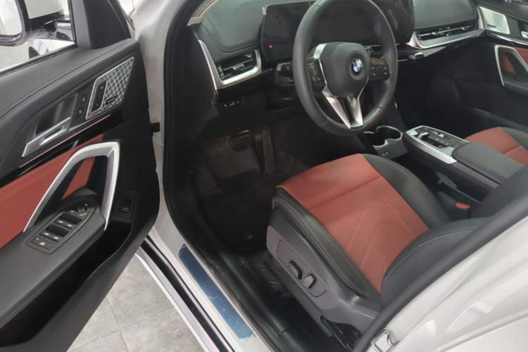 Used BMW X1 2024 sDrive25Li X Design Package Driver Seat