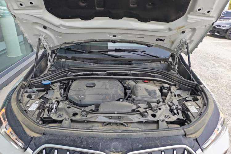 Used BMW X1 2024 sDrive25Li X Design Package Engine Bay