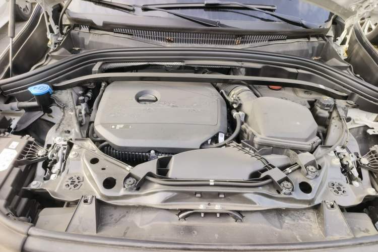 Used BMW X1 2024 sDrive25Li X Design Package Engine Bay