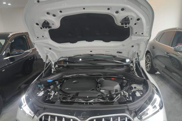 Used BMW X1 2024 sDrive25Li X Design Package Engine Bay