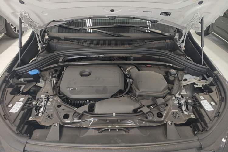 Used BMW X1 2024 sDrive25Li X Design Package Engine Bay
