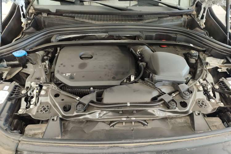 Used BMW X1 2024 sDrive25Li X Design Package Engine Bay