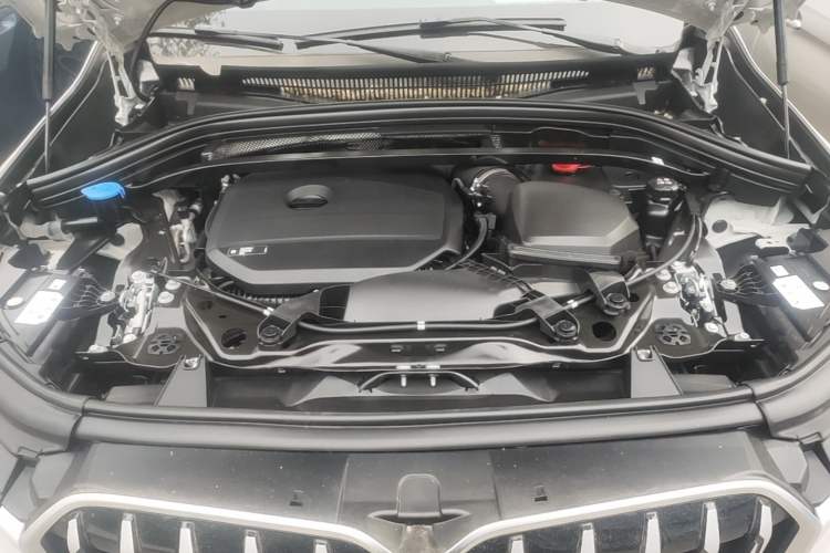 Used BMW X1 2024 sDrive25Li X Design Package Engine Bay