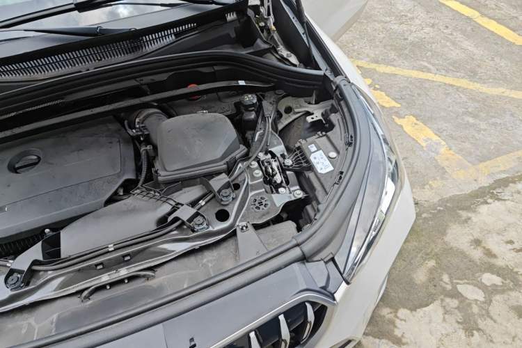Used BMW X1 2024 sDrive25Li M Sport Package Engine Bay Left