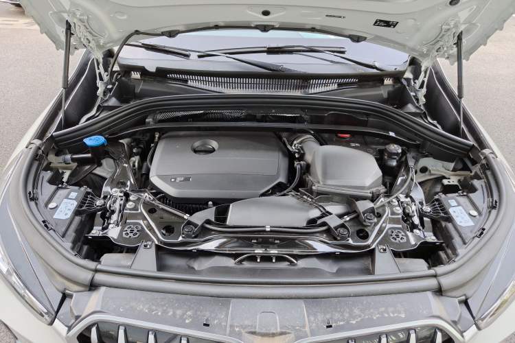 Used BMW X1 2024 sDrive25Li X Design Package Engine Bay