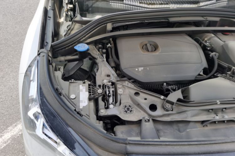 Used BMW X1 2024 sDrive25Li X Design Package Engine Bay Right
