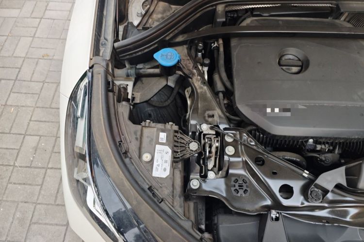 Used BMW X1 2024 sDrive25Li M Sport Package Engine Bay Right