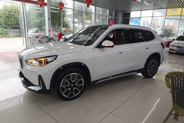 Used BMW X1 2024 sDrive25Li X Design Package Exterior 3