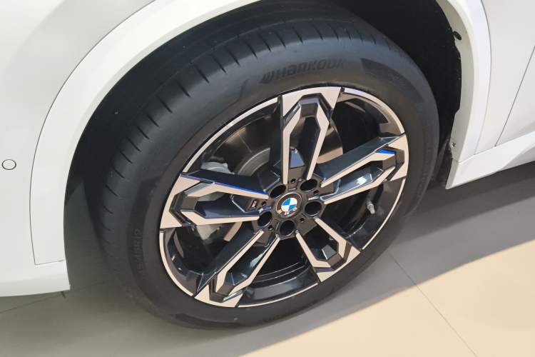 Used BMW X1 2024 sDrive25Li M Sport Package Exterior 4