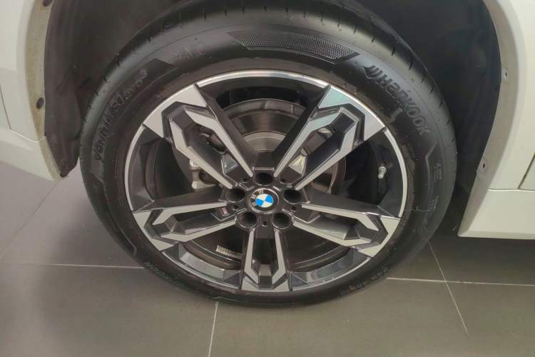 Used BMW X1 2024 sDrive25Li M Sport Package Exterior 5
