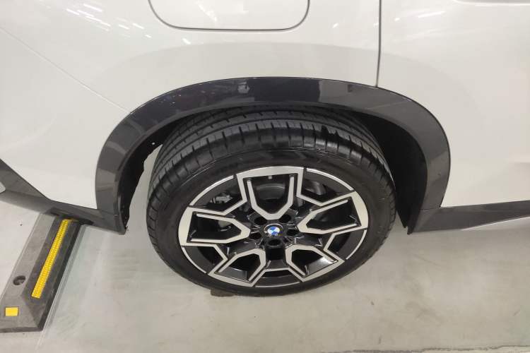 Used BMW X1 2024 sDrive25Li X Design Package Exterior 5