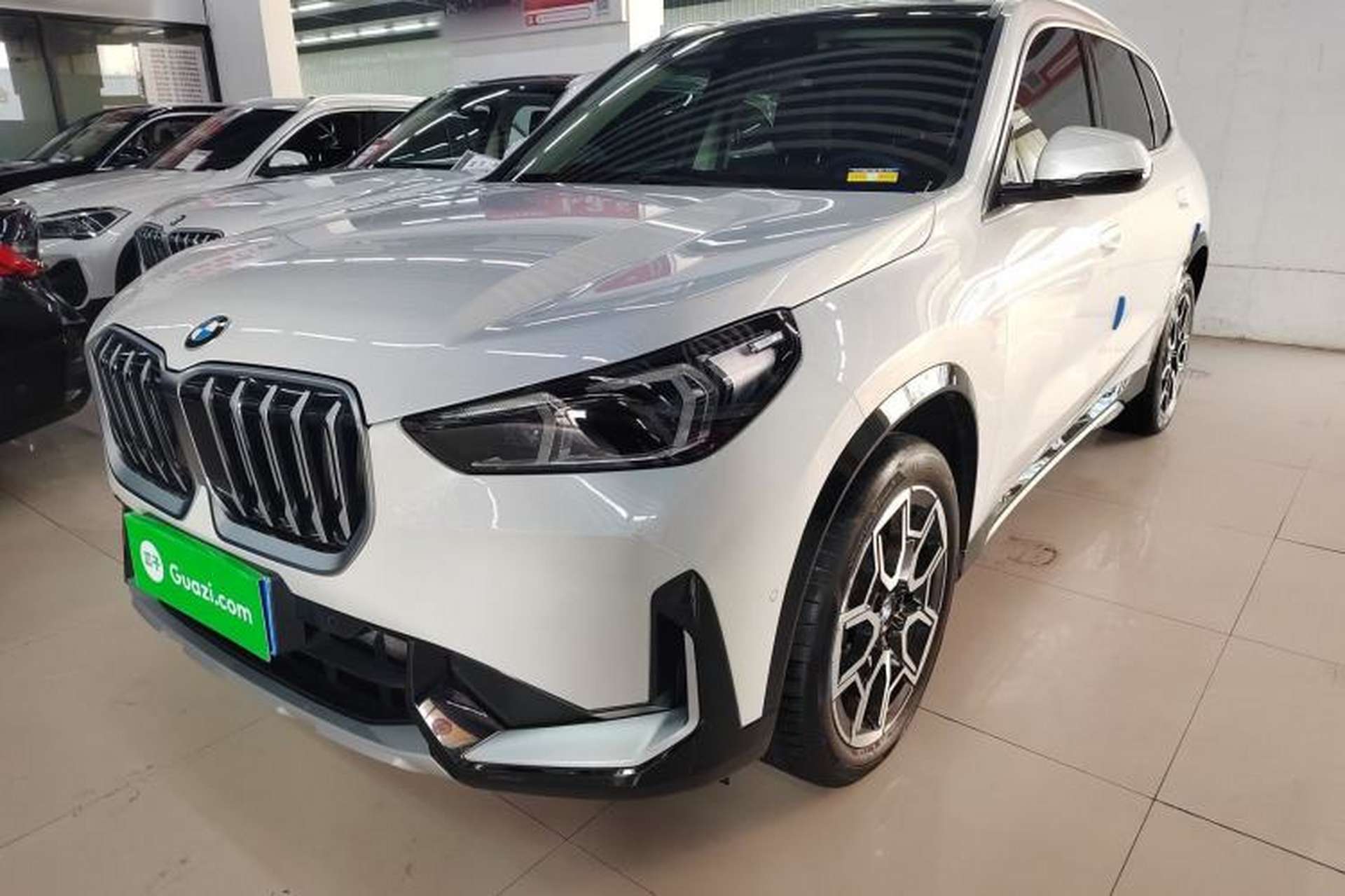 Used BMW X1 2024 sDrive25Li X Design Package Front Left 45 Deg