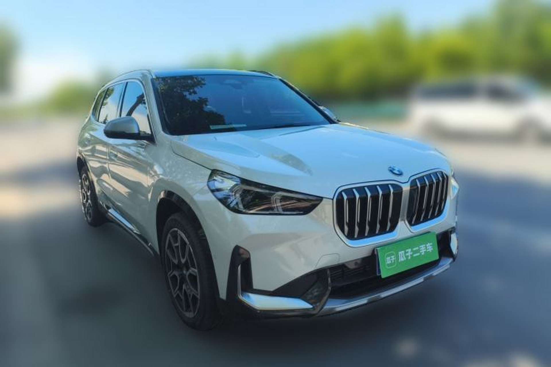 Used BMW X1 2024 sDrive25Li X Design Package Front Right 45 Deg