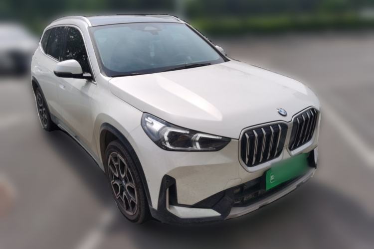 Used BMW X1 2024 sDrive25Li X Design Package Front Right 45 Deg