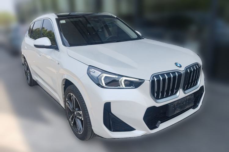 Used BMW X1 2024 sDrive25Li M Sport Package Front Right 45 Deg