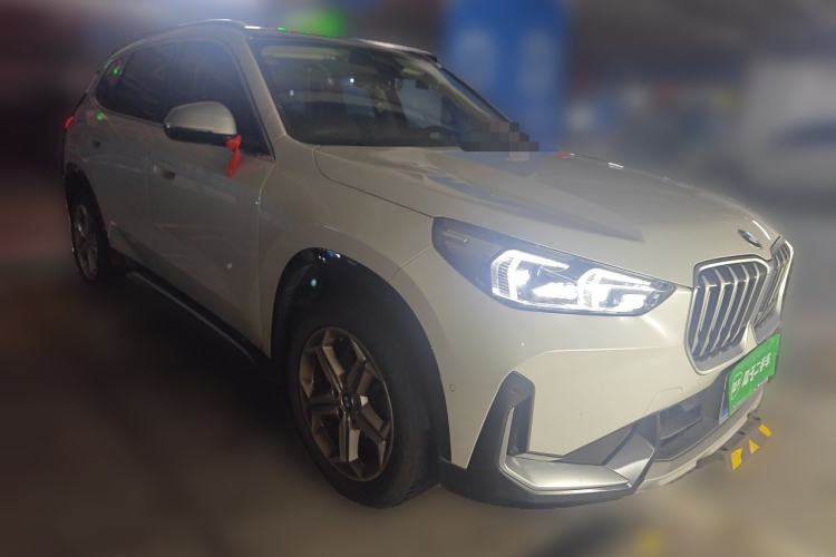 Used BMW X1 2024 sDrive20Li X Design Package Front Right 45 Deg