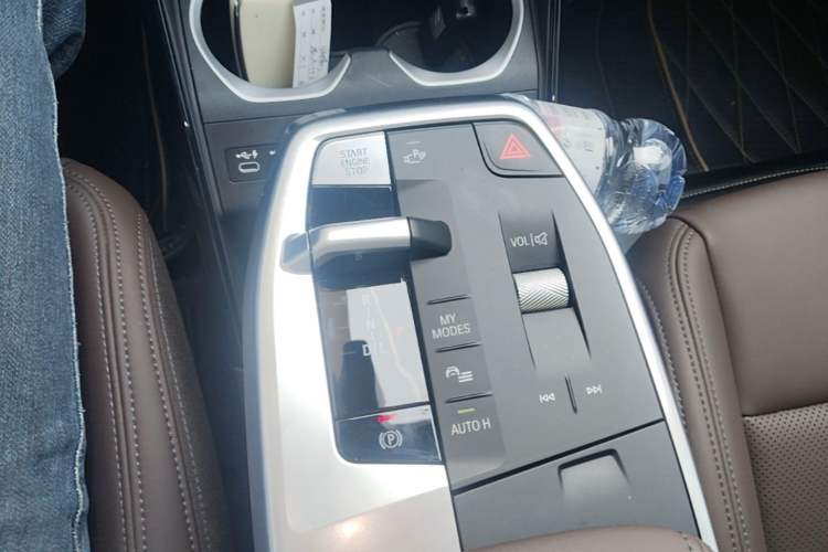 Used BMW X1 2024 sDrive25Li M Sport Package Gear Lever