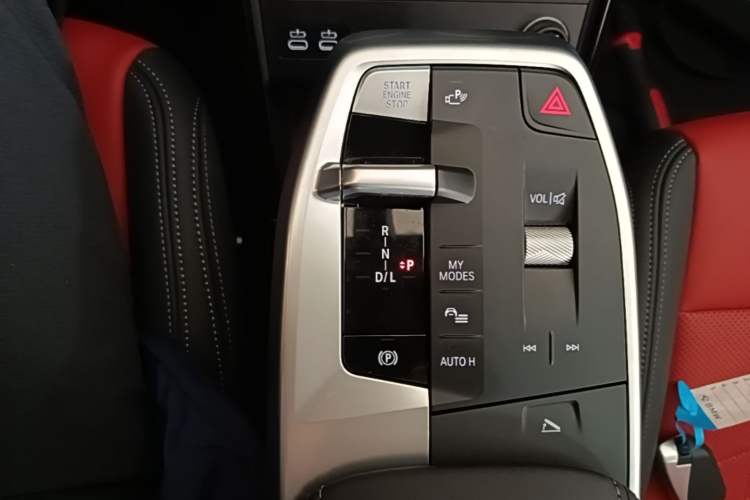 Used BMW X1 2024 sDrive25Li X Design Package Gear Lever