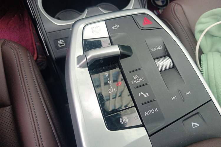 Used BMW X1 2024 sDrive25Li M Sport Package Gear Lever