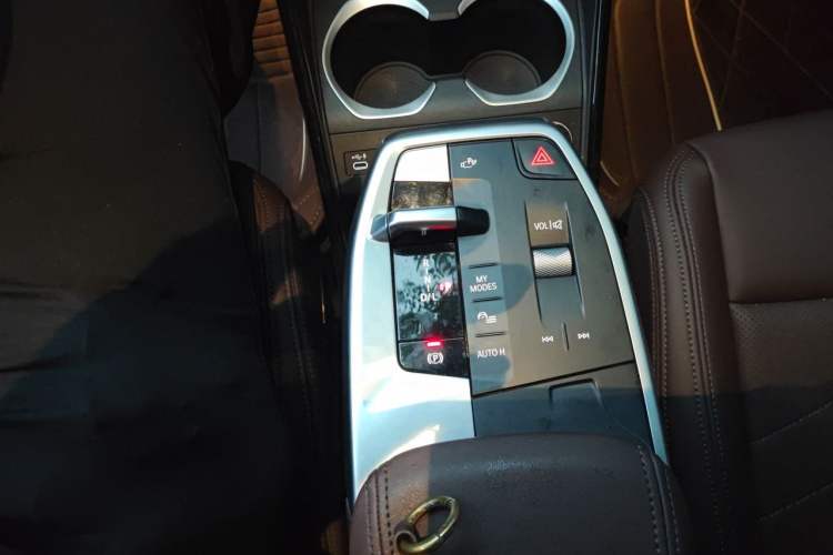 Used BMW X1 2024 sDrive25Li M Sport Package Gear Lever