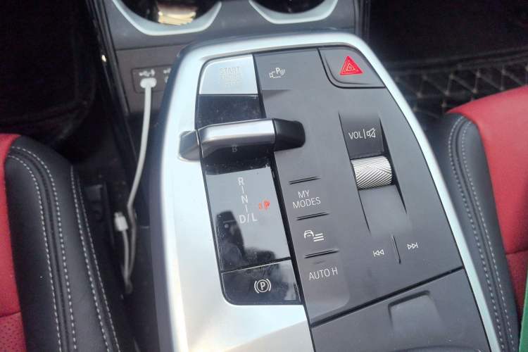 Used BMW X1 2024 sDrive25Li M Sport Package Gear Lever
