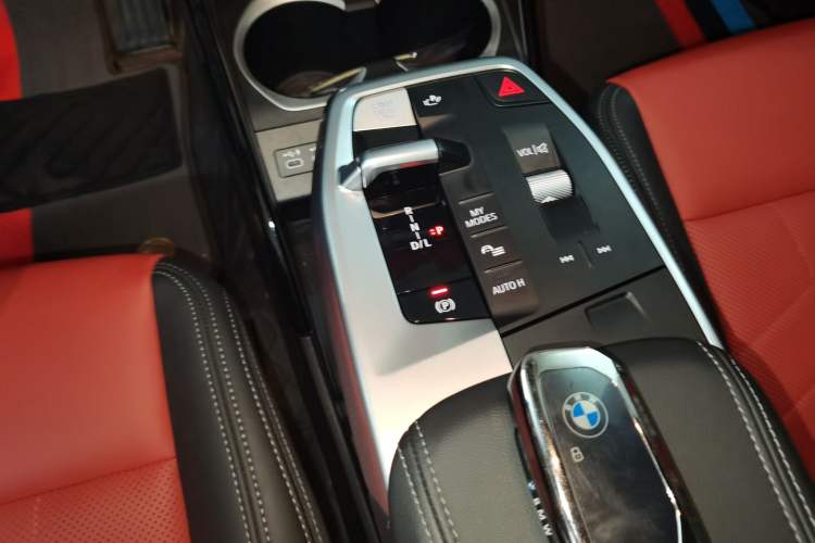 Used BMW X1 2024 sDrive25Li X Design Package Gear Lever