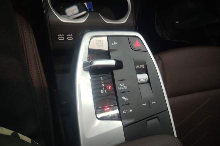Used BMW X1 2024 sDrive25Li M Sport Package Gear Lever