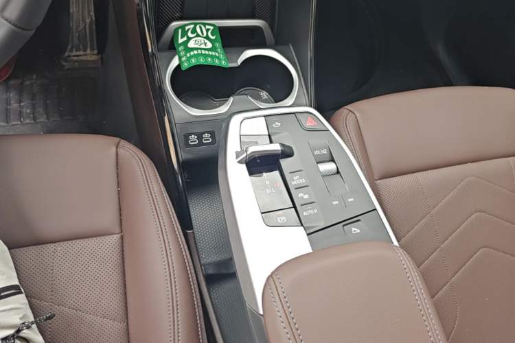 Used BMW X1 2024 sDrive25Li M Sport Package Gear Lever