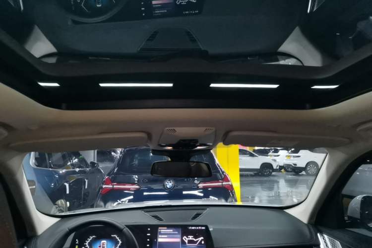 Used BMW X1 2024 sDrive25Li X Design Package Headliner