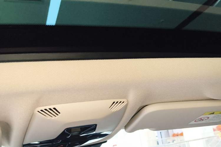 Used BMW X1 2024 sDrive25Li M Sport Package Headliner