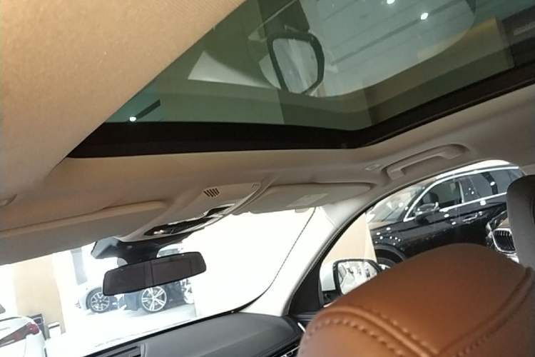 Used BMW X1 2024 sDrive25Li M Sport Package Headliner
