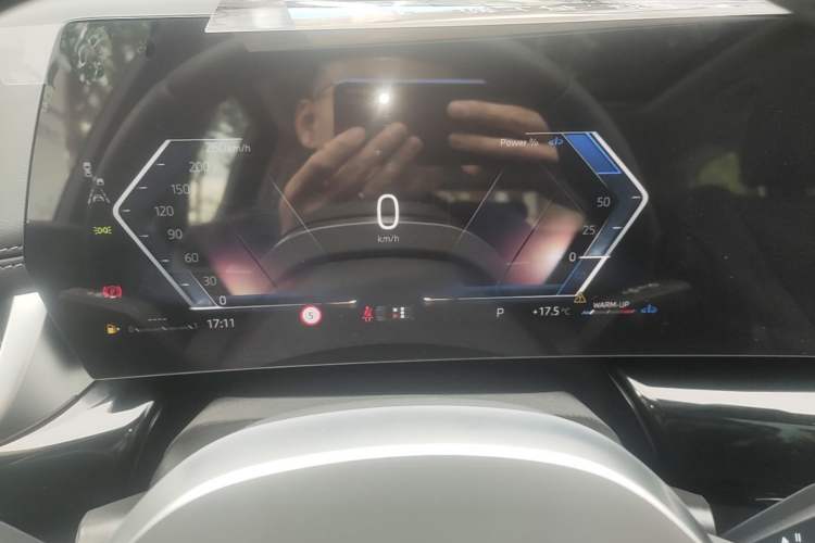 Used BMW X1 2024 sDrive25Li X Design Package Instrument Cluster