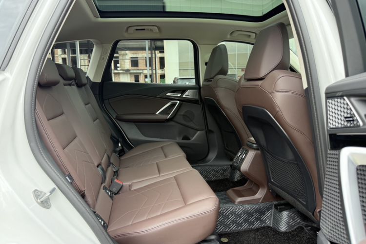 Used BMW X1 2024 sDrive25Li X Design Package Interior 10