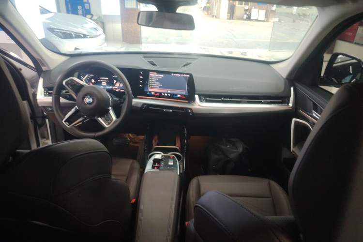 Used BMW X1 2024 sDrive25Li M Sport Package Interior 2