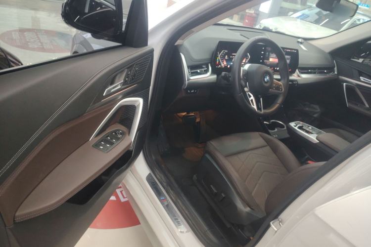 Used BMW X1 2024 sDrive25Li M Sport Package Interior 3