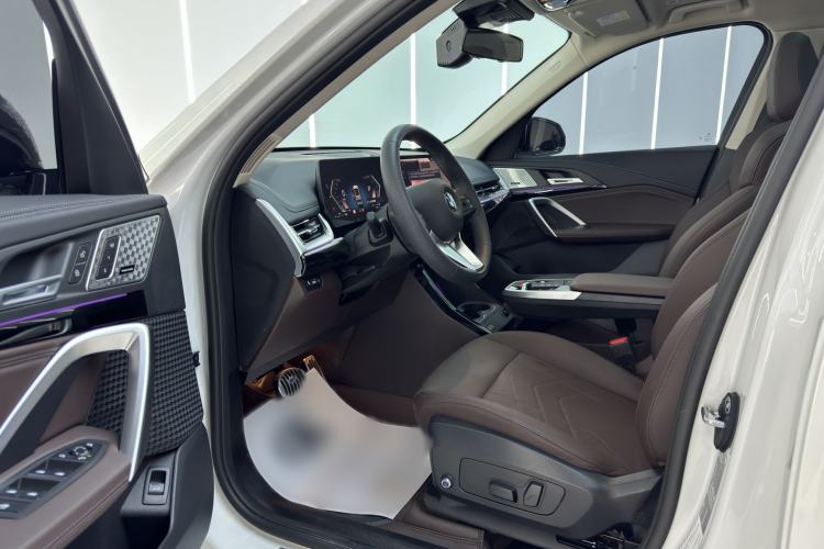 Used BMW X1 2024 sDrive25Li X Design Package Interior 4